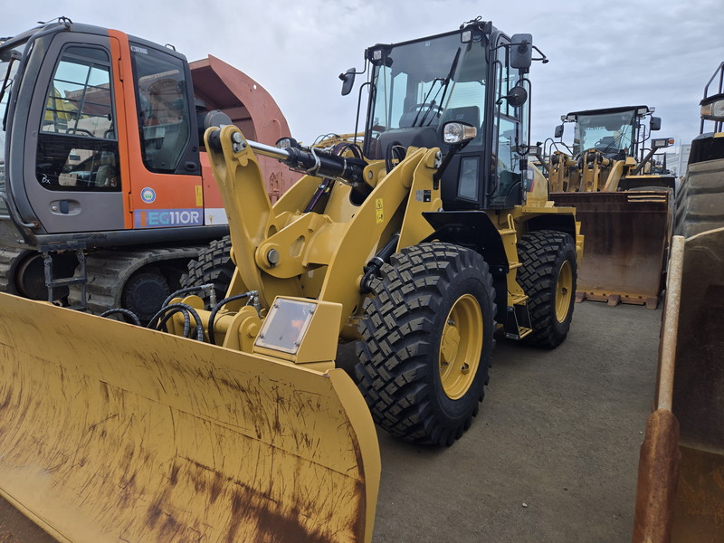 910M-CAT0910MPH2201796