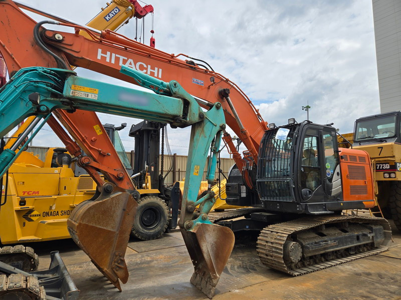 ZX225USR-6-HCMDFCA0L00511350