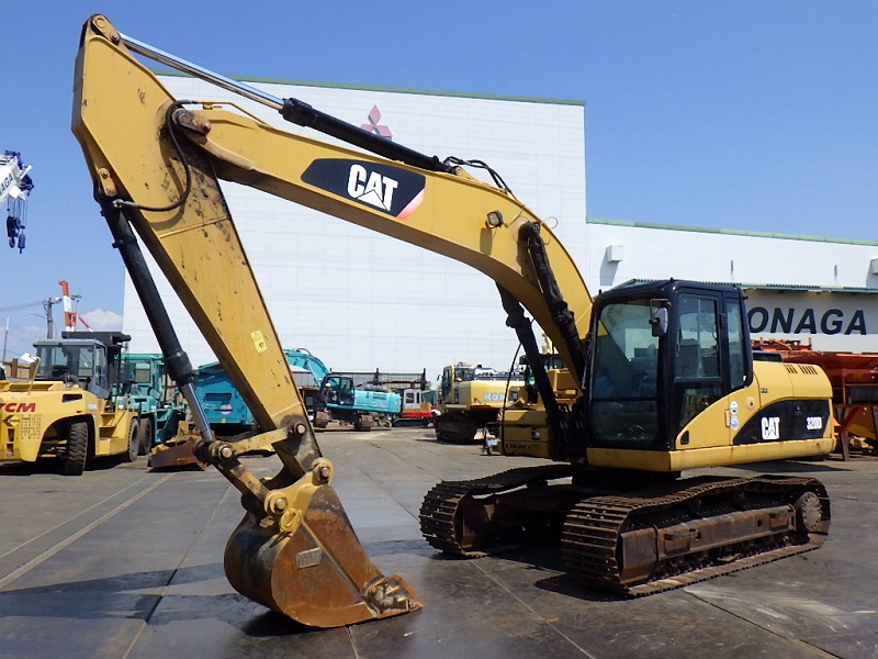 320D-CAT0320DTBWZ04448