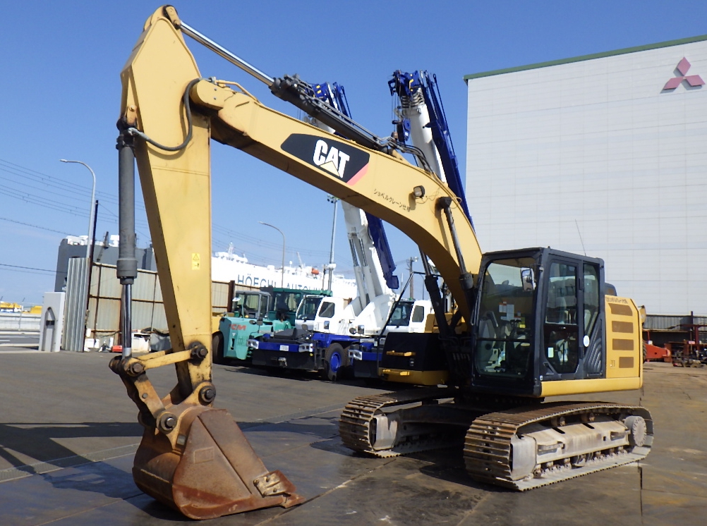 320ERR-CAT0320EVLHN00278